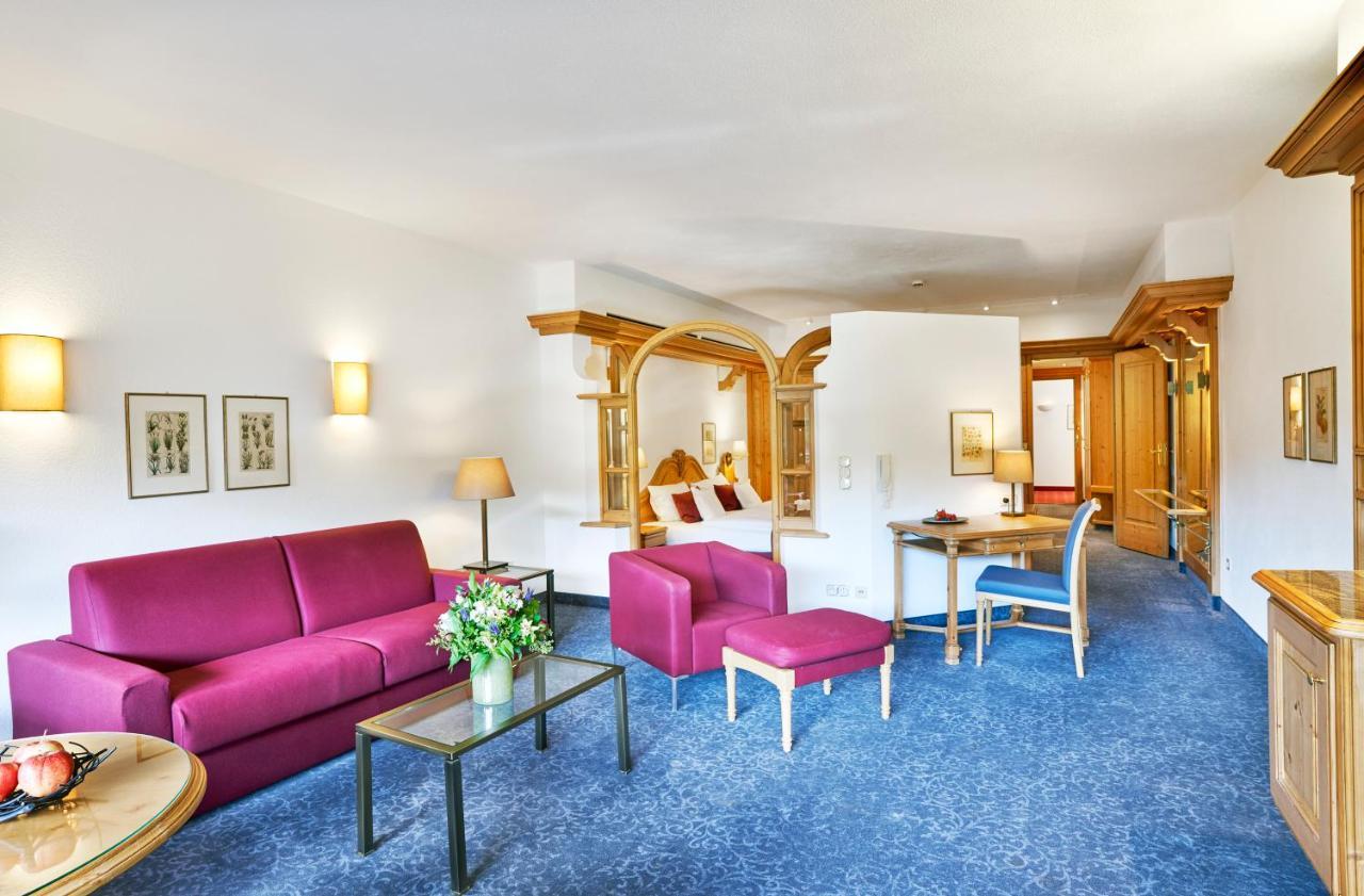 Hotel Traube Tonbach Baiersbronn Eksteriør billede
