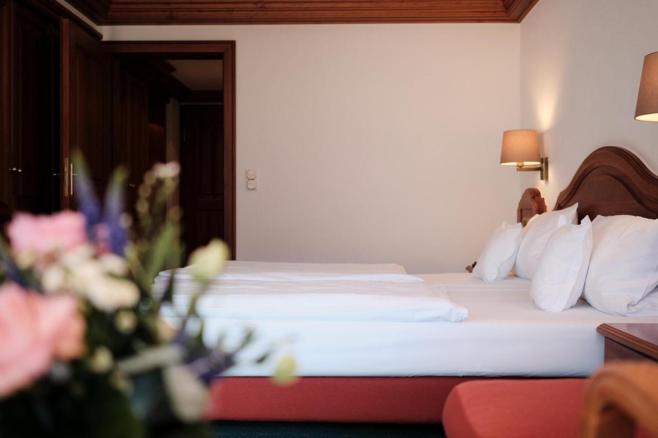 Hotel Traube Tonbach Baiersbronn Eksteriør billede
